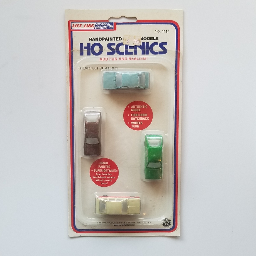 Life Like HO Scenics #1117 American Cars HO Scale Tub12